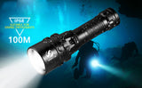 Super bright Diving Flashlight IP68 highest waterproof rating Professional diving light Powered by 18650 battery With hand rope